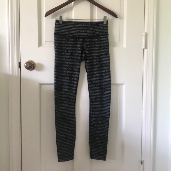 Lululemon Full Length Wunder Under Sz 4 - Picture 4 of 4